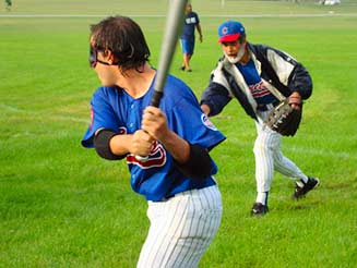 Chicago Comet Sensing the Pitch